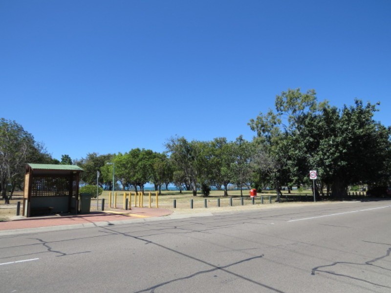 24 St Kilda Street, Bowen QLD 4805