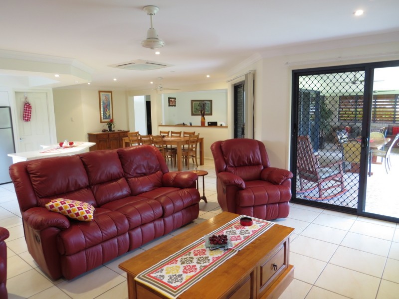 130 Ocean View Drive, Bowen QLD 4805