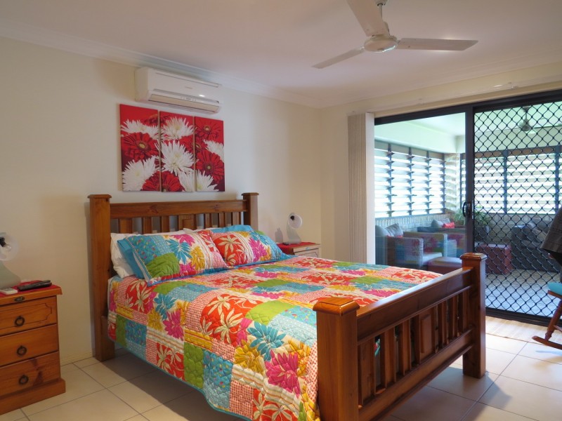 130 Ocean View Drive, Bowen QLD 4805