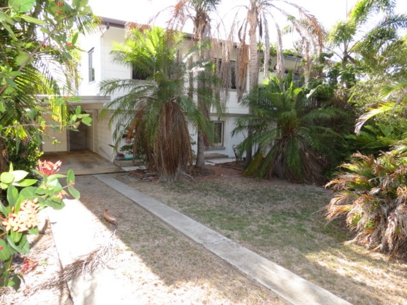 22 Casuarina Street, Bowen QLD 4805