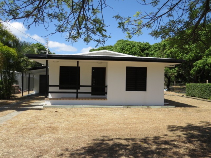 67 Golf Links Road, Bowen QLD 4805