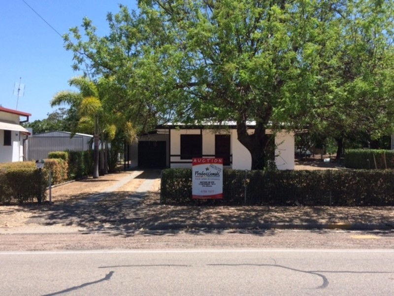 67 Golf Links Road, Bowen QLD 4805