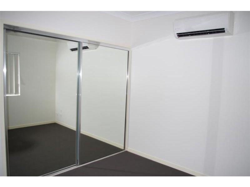 16 Reynolds Street, Bowen QLD 4805