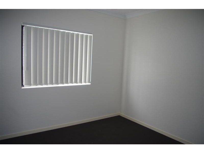 16 Reynolds Street, Bowen QLD 4805