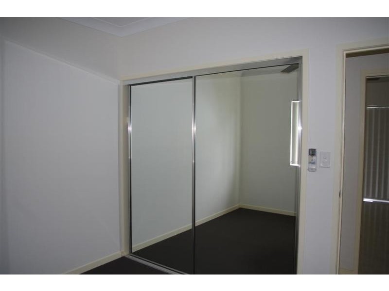 16 Reynolds Street, Bowen QLD 4805