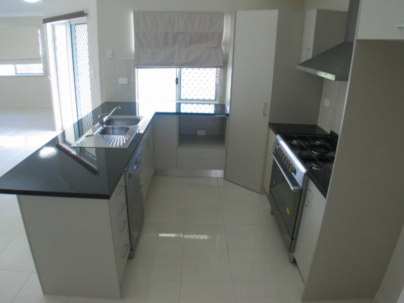 6 Nautilus Street, Bowen QLD 4805