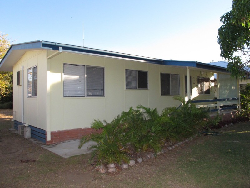 75 Horseshoe Bay Road, Bowen QLD 4805