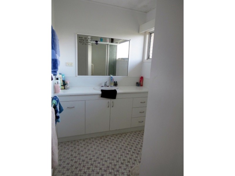23 Gloucester Street, Bowen QLD 4805