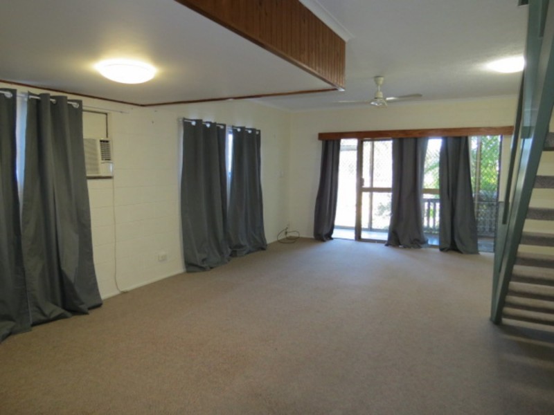 5/60 Herbert Street, Bowen QLD 4805