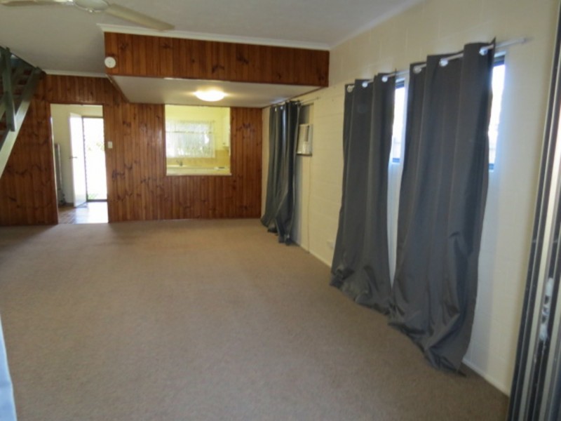 5/60 Herbert Street, Bowen QLD 4805