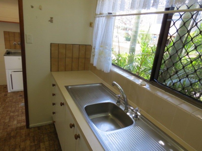 5/60 Herbert Street, Bowen QLD 4805