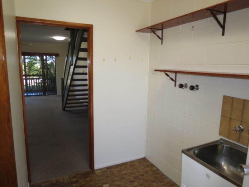 5/60 Herbert Street, Bowen QLD 4805