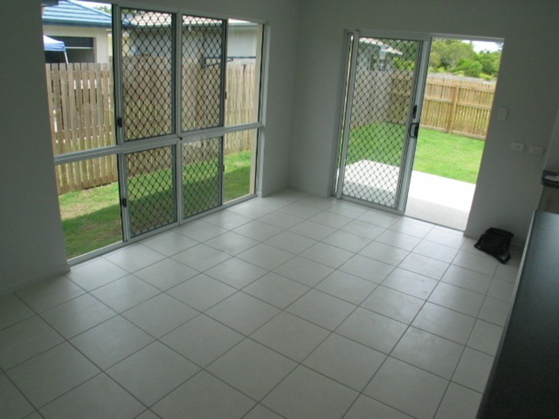 3 Fifth Close, Bowen QLD 4805