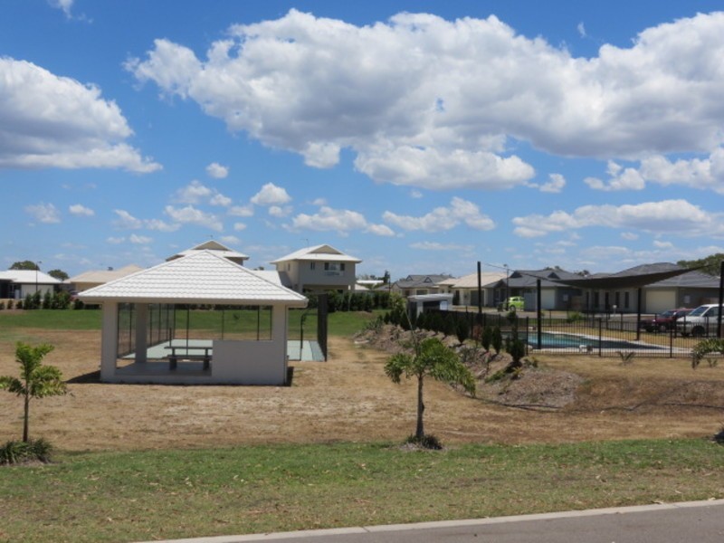 3 Fifth Close, Bowen QLD 4805