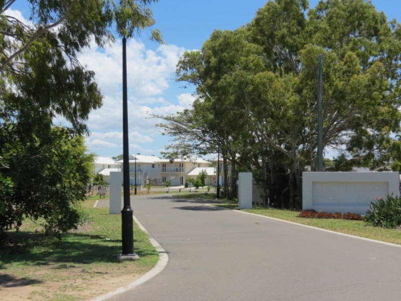 3 Fifth Close, Bowen QLD 4805
