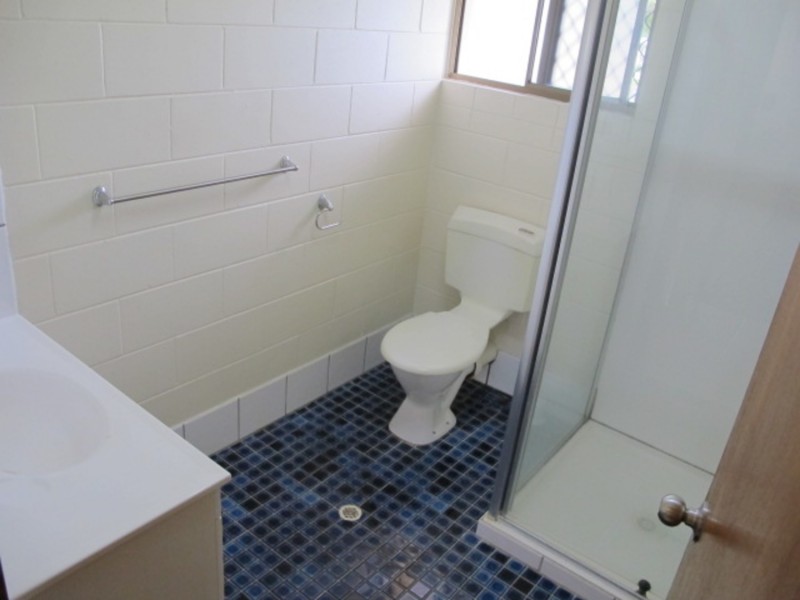 2/2a Powell Street, Bowen QLD 4805