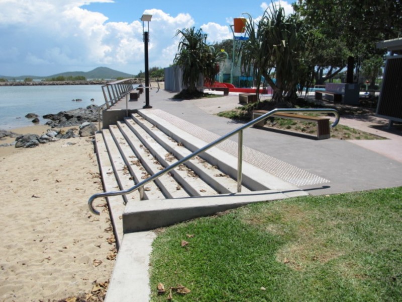 2/2a Powell Street, Bowen QLD 4805