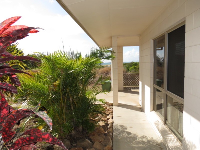 20 Avicennia Street, Bowen QLD 4805