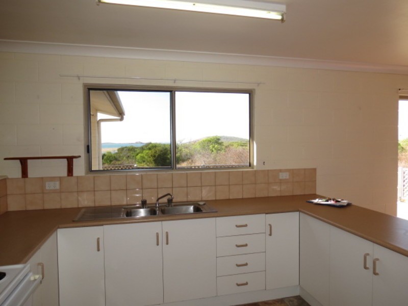 20 Avicennia Street, Bowen QLD 4805