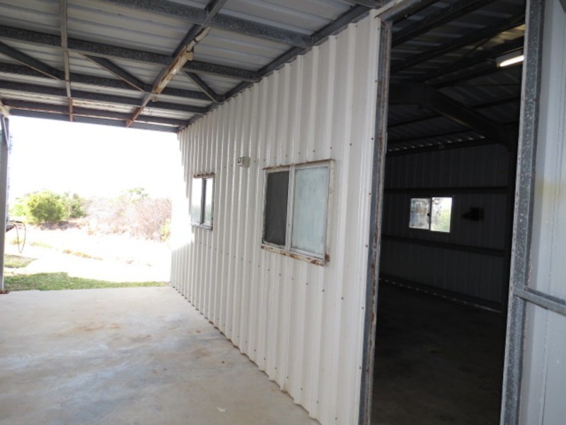 20 Avicennia Street, Bowen QLD 4805