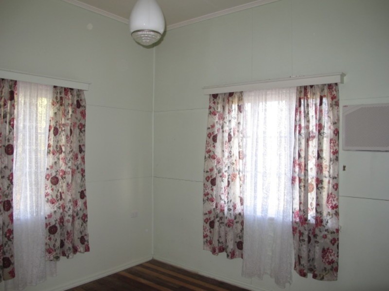 3 Gordon Street, Bowen QLD 4805