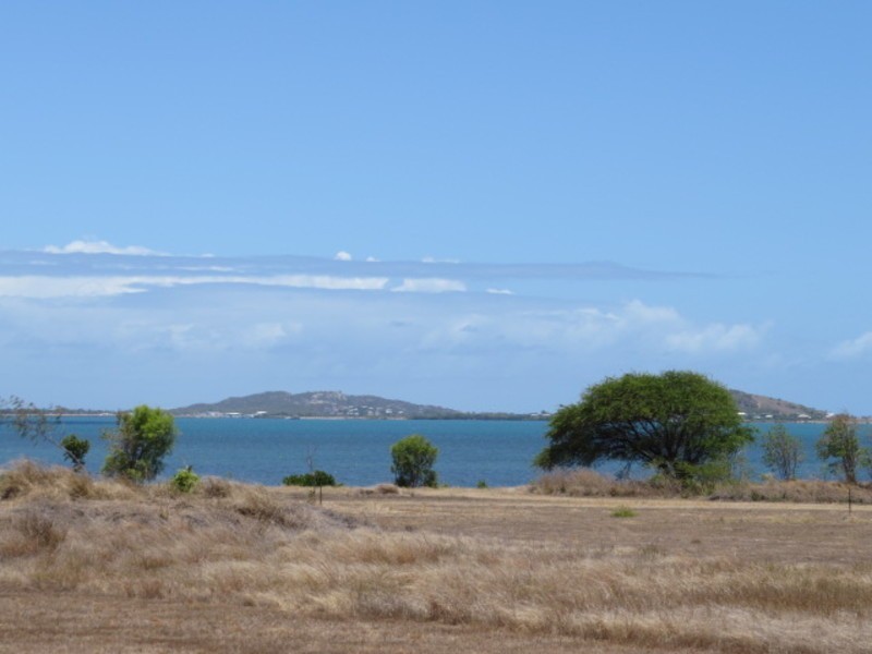 153 Ocean View Drive, Bowen QLD 4805