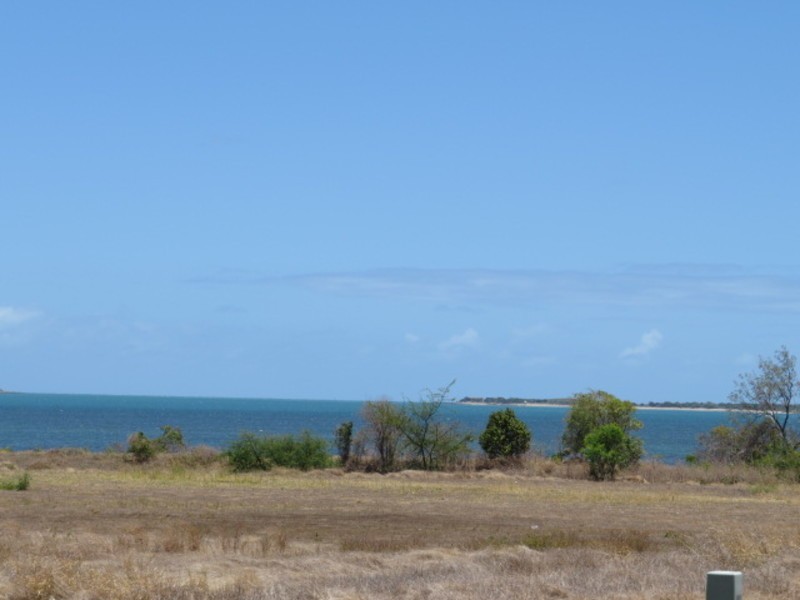 153 Ocean View Drive, Bowen QLD 4805