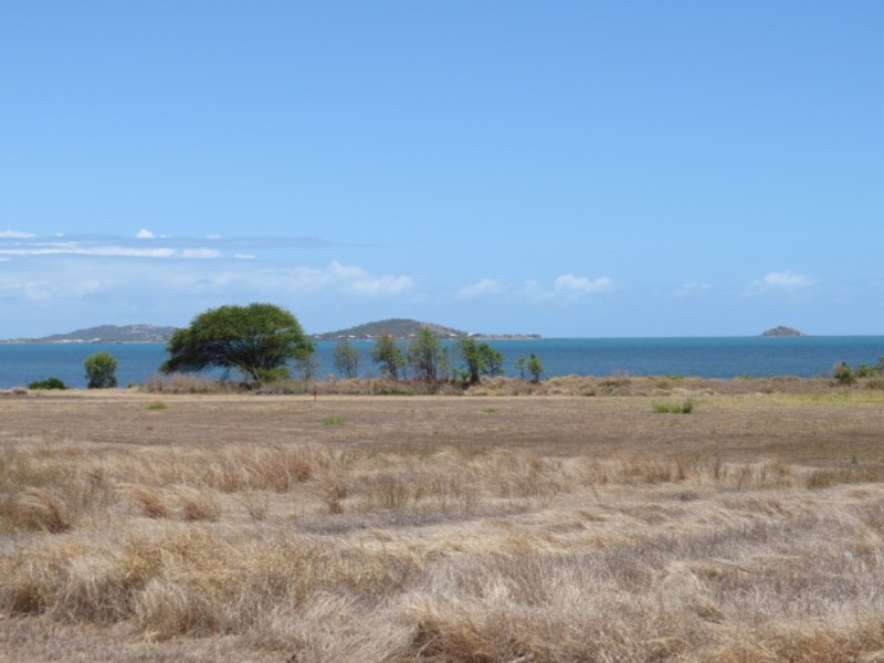 153 Ocean View Drive, Bowen QLD 4805