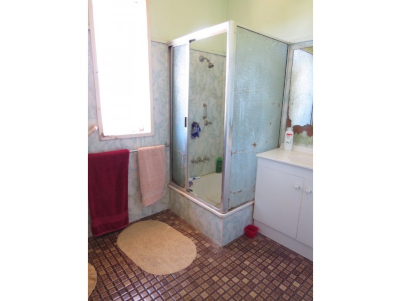 34 Brisbane Street, Bowen QLD 4805