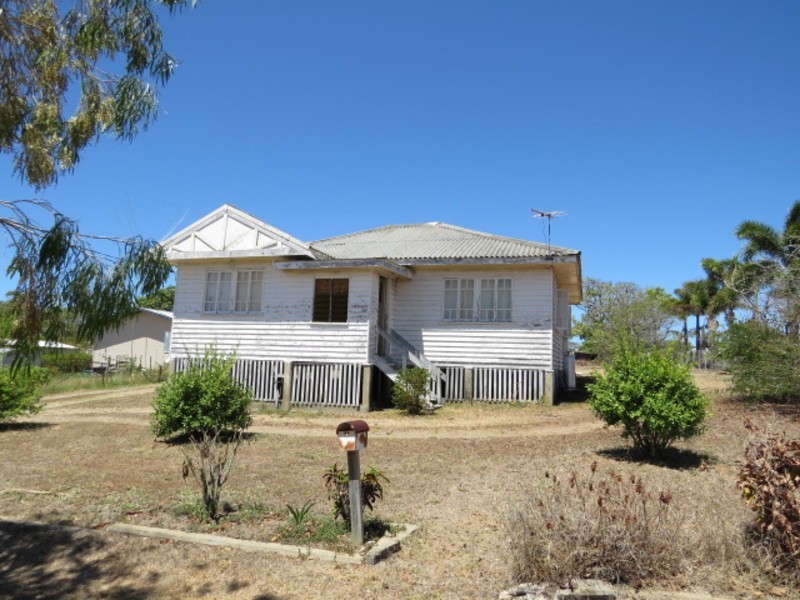 34 Brisbane Street, Bowen QLD 4805