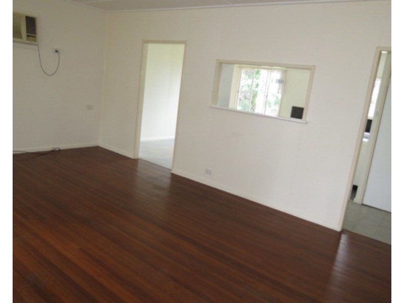 10a Leichhardt Street, Bowen QLD 4805