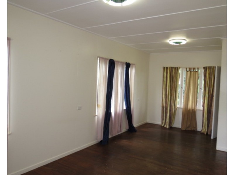 10a Leichhardt Street, Bowen QLD 4805