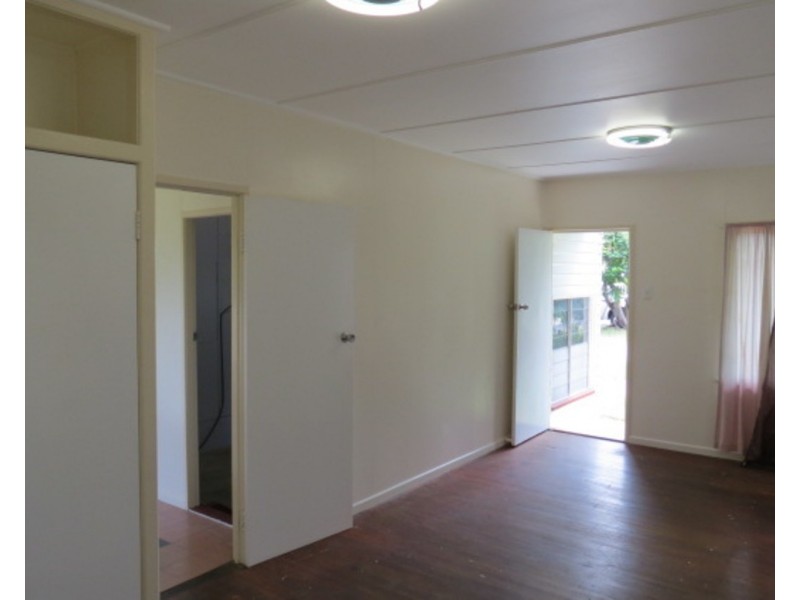 10a Leichhardt Street, Bowen QLD 4805