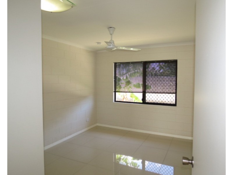 1/89 Powell Street, Bowen QLD 4805