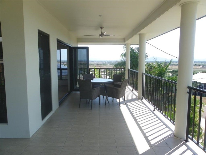 7 Pilcher Place, Bowen QLD 4805