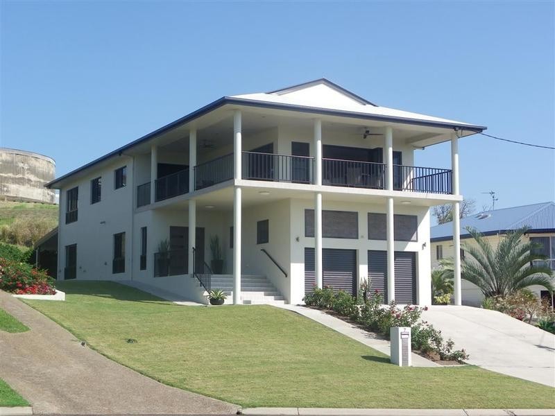 7 Pilcher Place, Bowen QLD 4805