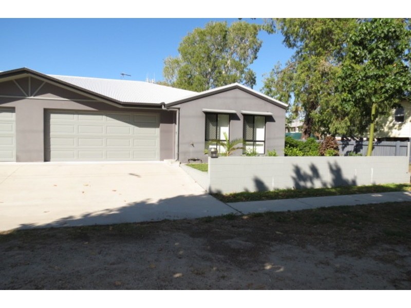 4/16 Williams Street, Bowen QLD 4805