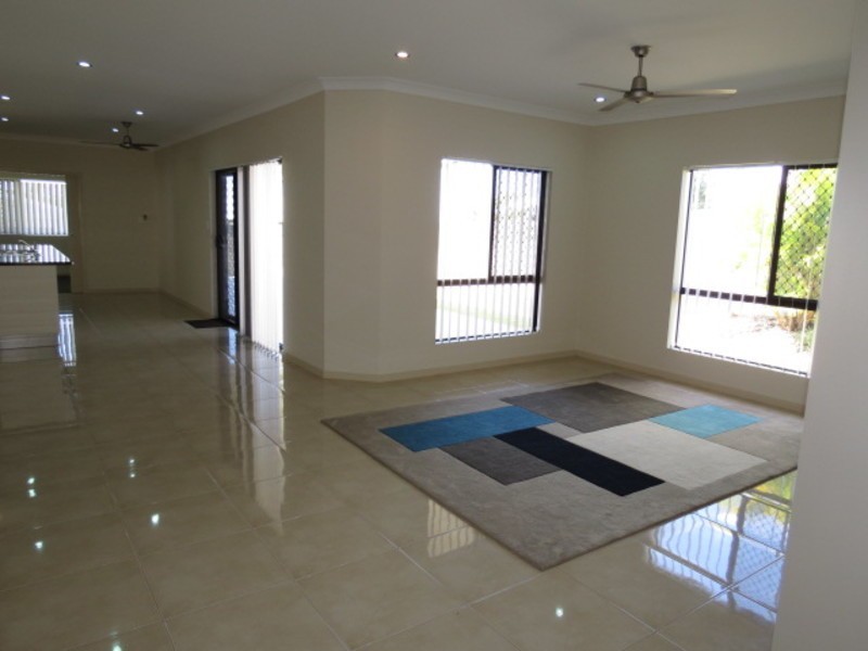 3 Sunshine Court, Bowen QLD 4805