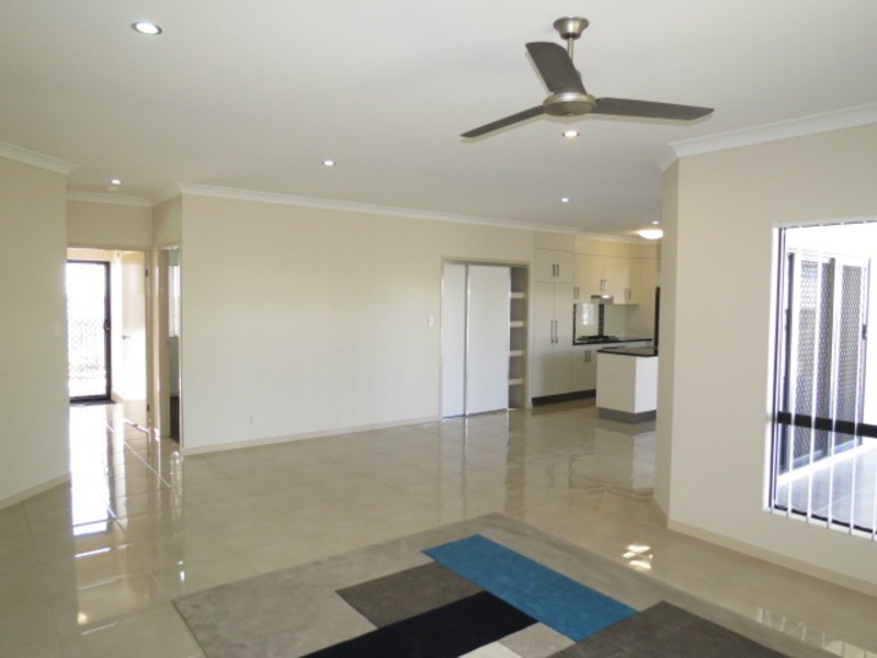 3 Sunshine Court, Bowen QLD 4805