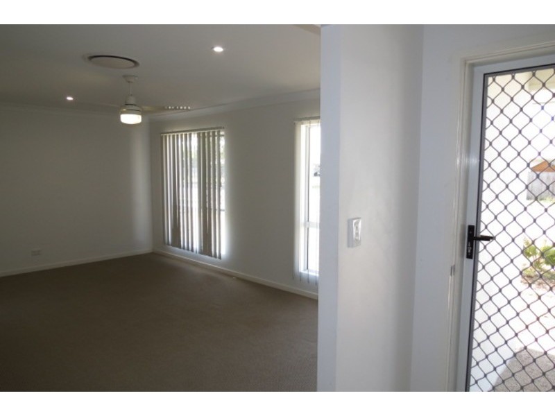 25 Nautilus Street, Bowen QLD 4805