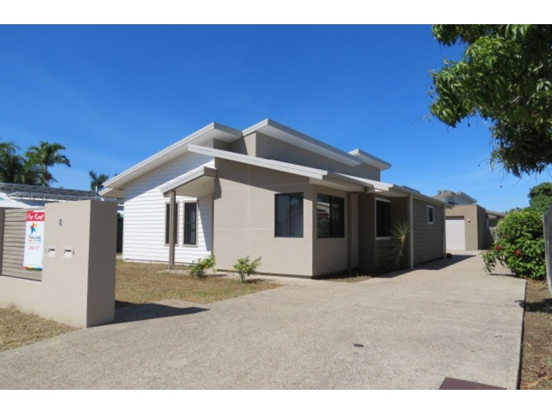 1 /8 Gilbert Street, Bowen QLD 4805