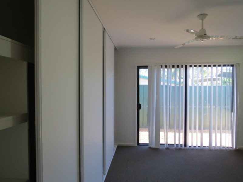 1 /8 Gilbert Street, Bowen QLD 4805