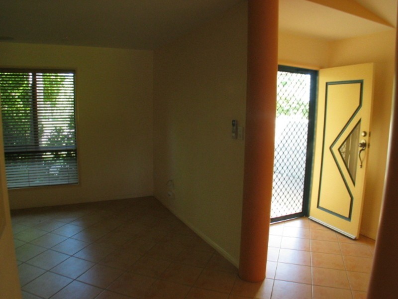 6 Verna Street, Bowen QLD 4805