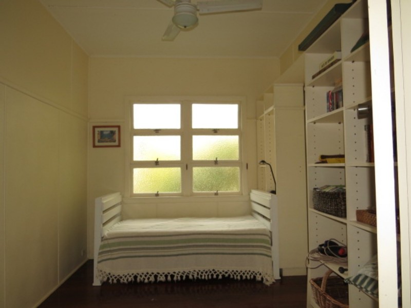 9 Philip Street, Bowen QLD 4805