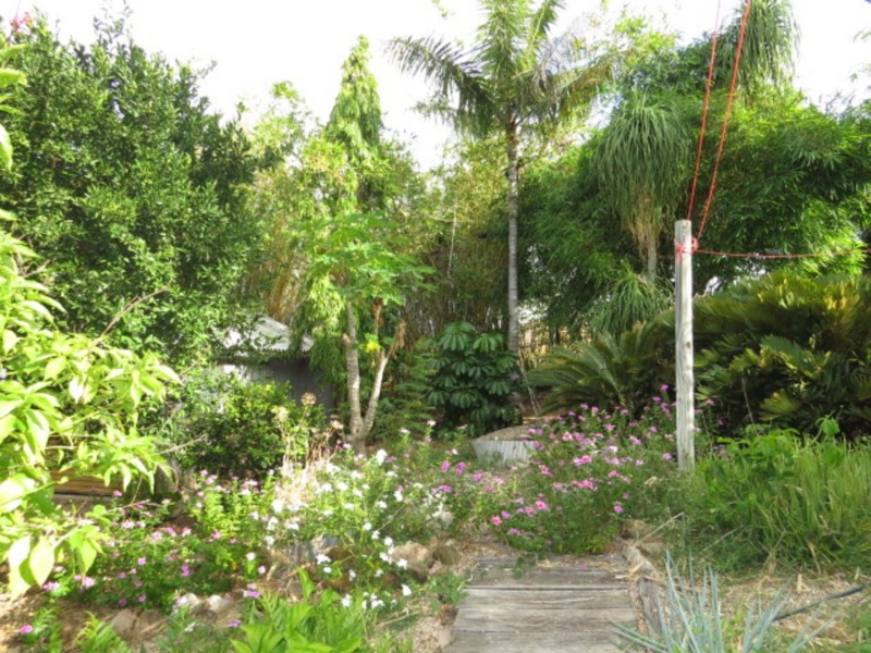 9 Philip Street, Bowen QLD 4805
