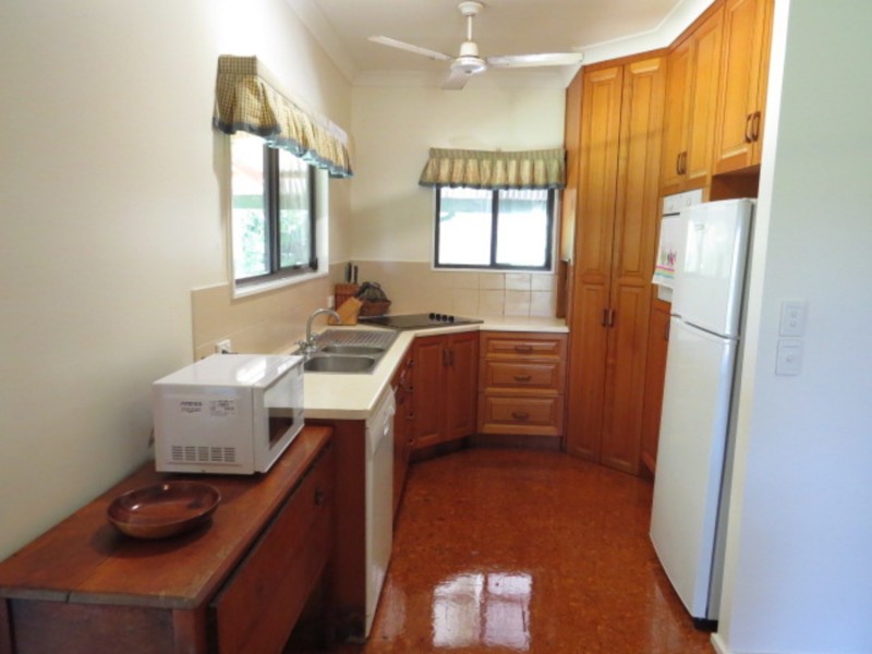 15 Brighton Road, Bowen QLD 4805