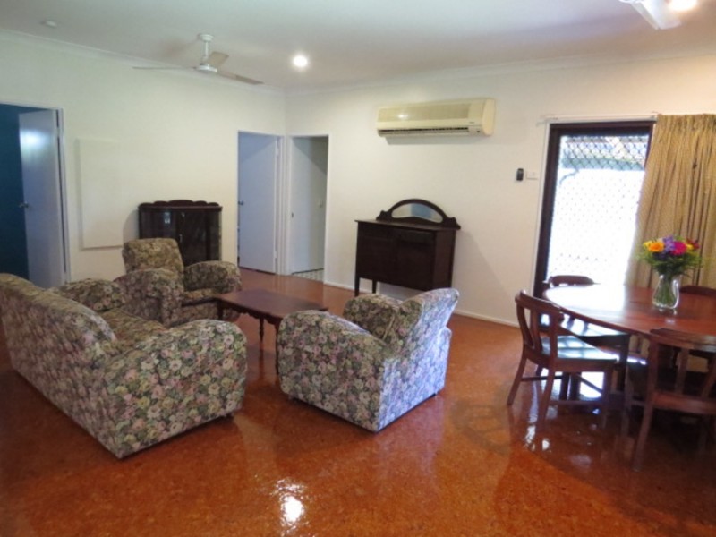 15 Brighton Road, Bowen QLD 4805