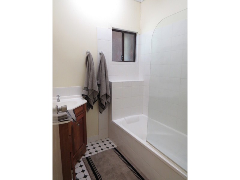 15 Brighton Road, Bowen QLD 4805