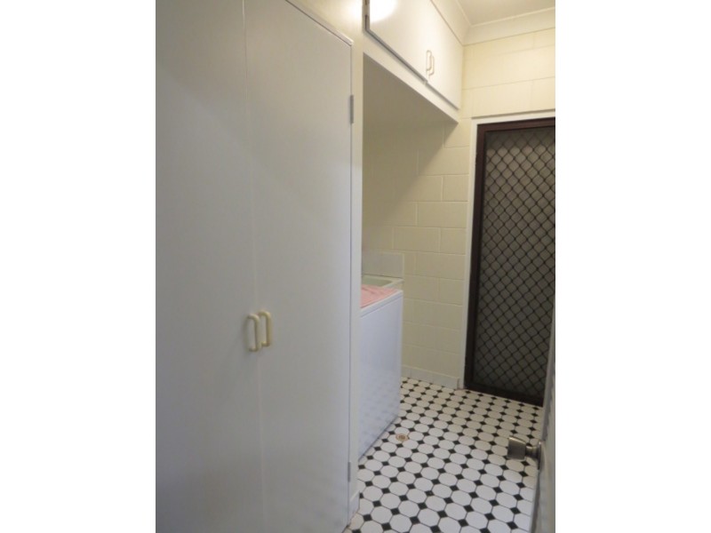 15 Brighton Road, Bowen QLD 4805