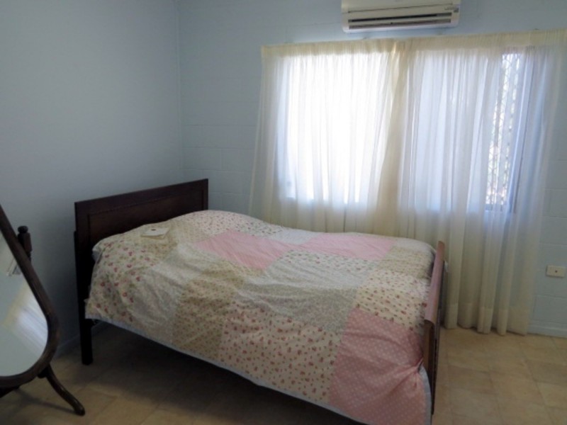 15 Brighton Road, Bowen QLD 4805